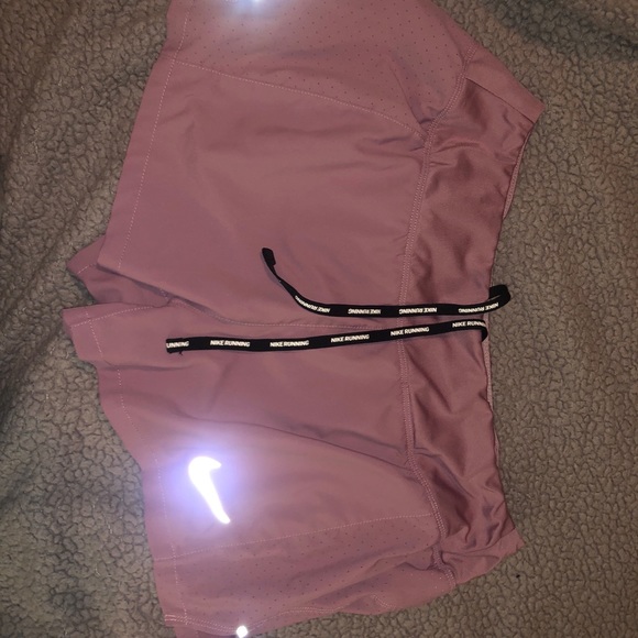 Nike Women’s Dri-fit Running Shorts - Picture 2 of 3